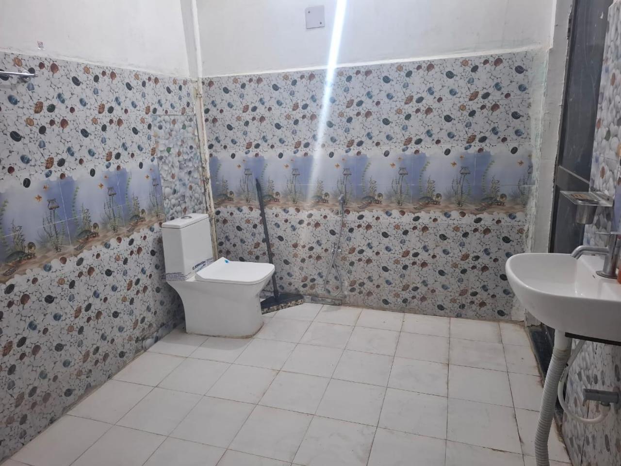 Hotel Sgh Subhadra Guest House Ayodhya Buitenkant foto
