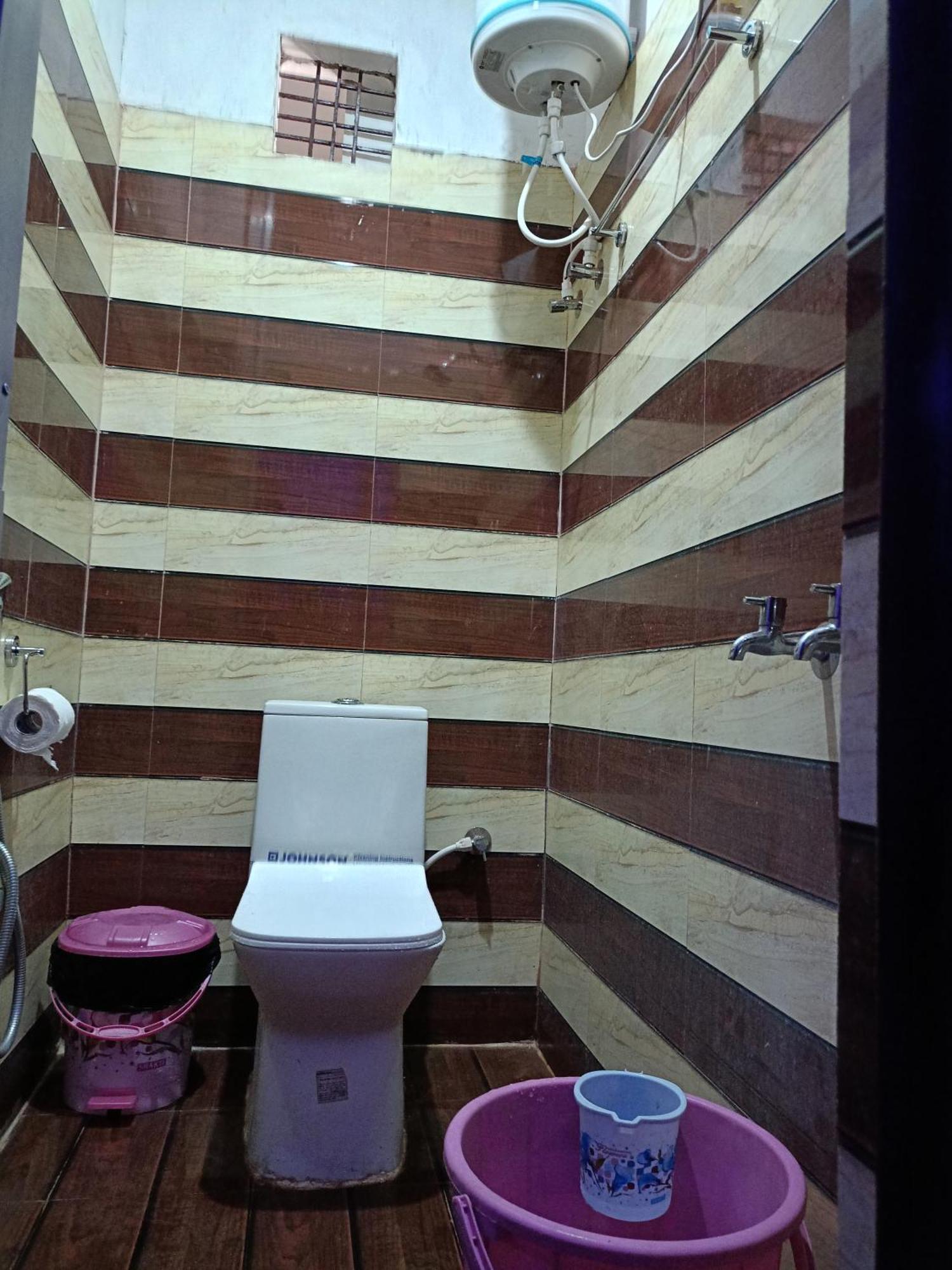 Hotel Sgh Subhadra Guest House Ayodhya Buitenkant foto