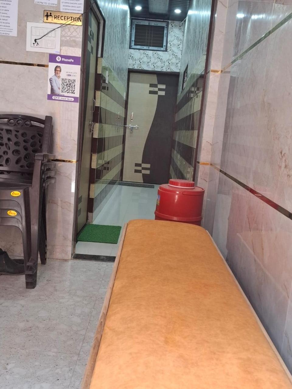 Hotel Sgh Subhadra Guest House Ayodhya Buitenkant foto